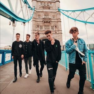 Meet your Posher, Dominica